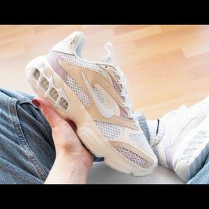 Nike Wmns Zoom Air Fire "White Pearl"